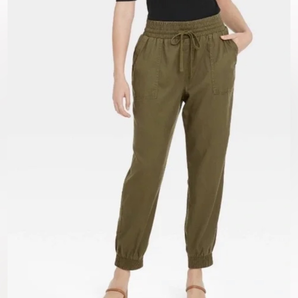 NWT green joggers